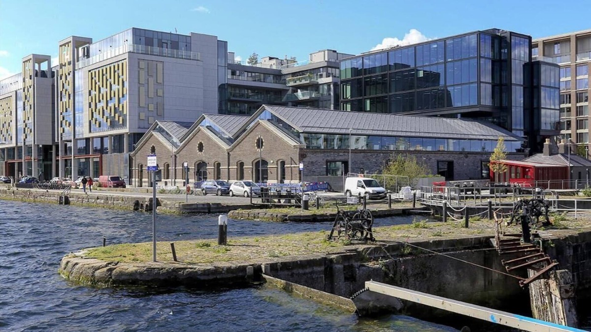 Grand Canal Dock Apartment | 2bedroom with river view-Grand Canal Dock