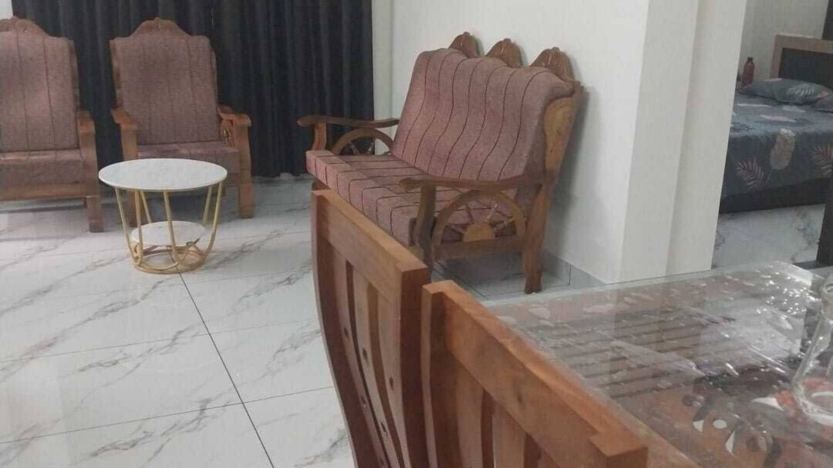 Kazhakuttam Apartment | 2bhk apartment inThiruvananthapuram with free WiFi,Ac, pets not allowed.
