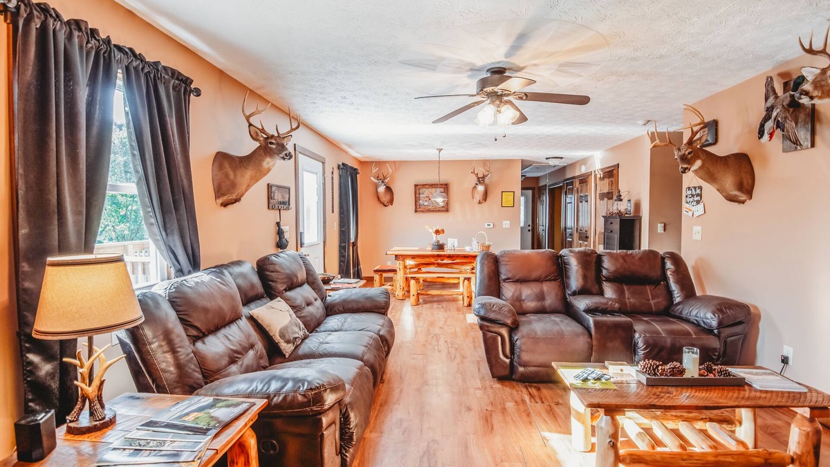 Shoals House | 2BR-1B. Fire Pit With Stunning River View. Minutes From Downtown Huntington.