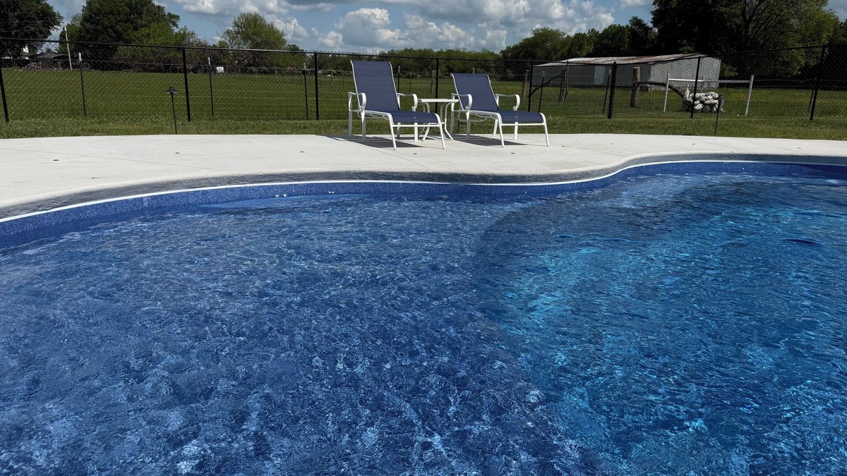 Joplin House | 2BR, 1BA Guest Suite, Pool, Theatre Room, Hot Tub, Brand New!