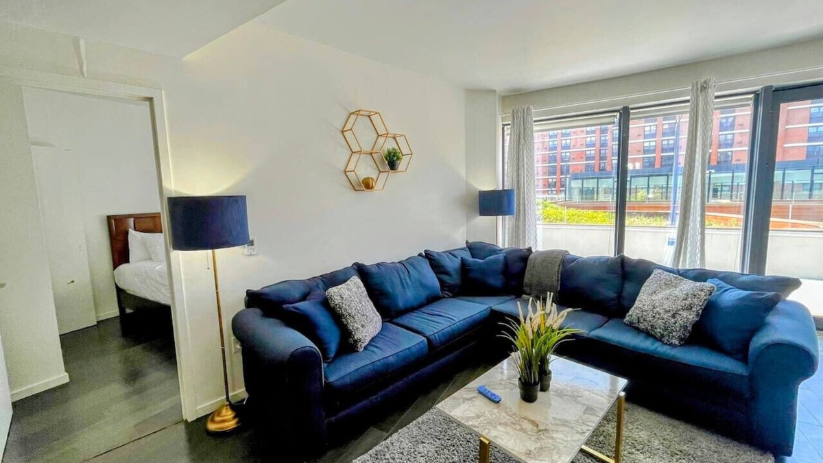 East Orange Apartment | 2BR/2Ba Apt-5 min to Seton Hall w/patio & parking