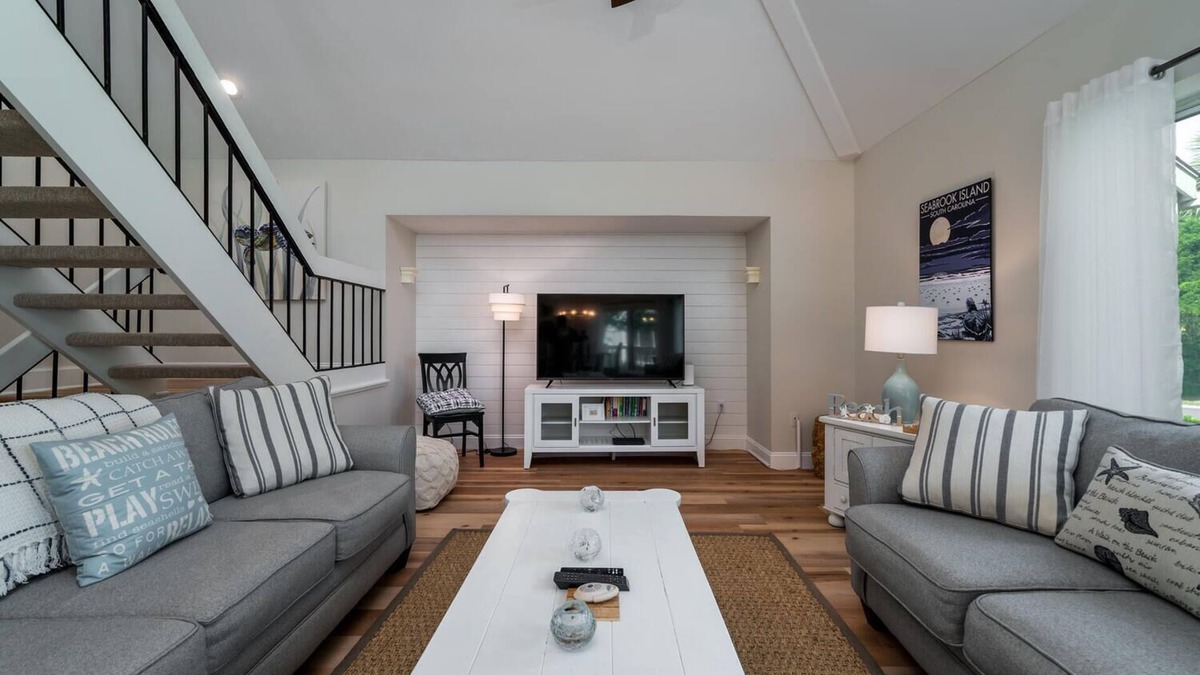 Spinnaker Beachhouses House | 2BR/2BA Spinnaker! Great Beach Location! Amenity Cards! Pet Friendly!