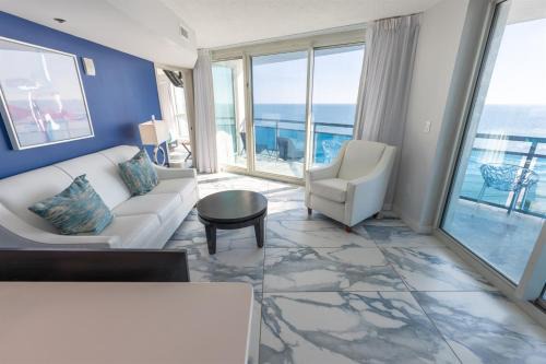 Downtown Myrtle Beach Apartment | 2BR Condo w oceanfront views & pools