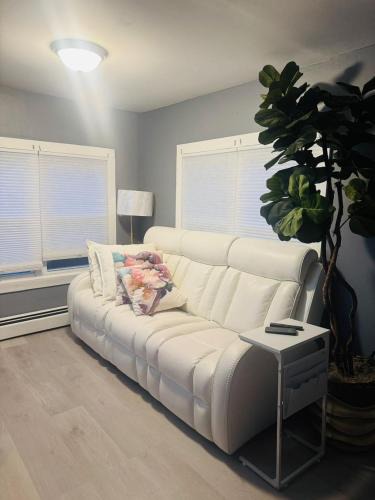 Haverhill Apartment | 2BR Entire Apt MA Family Home