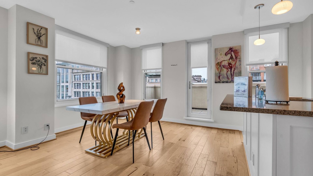 Penn Quarter Apartment | 2BR Furnished Apartment near Smithsonian by RedAwning