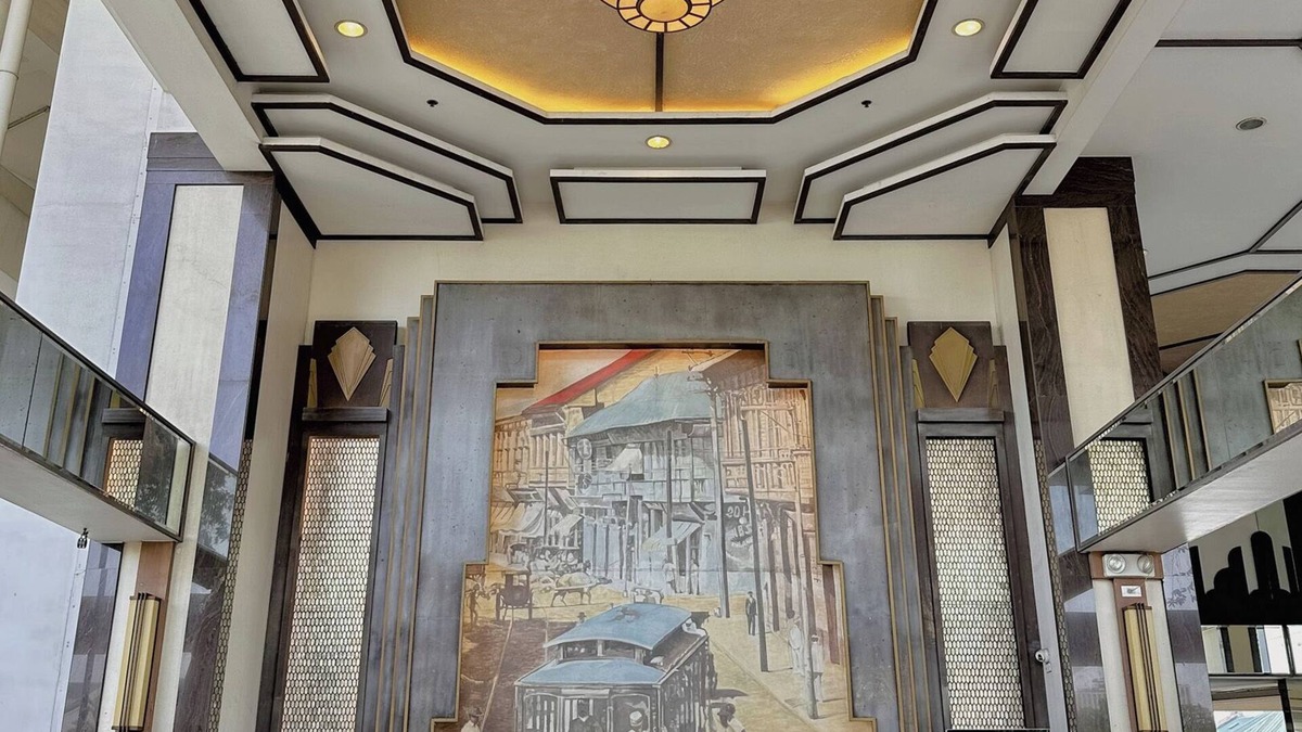 669 Ermita Condo | 2BR Gem in MNL w/Pool, Fast WiFi, Netflix Near Luneta US Embassy & Intramuros