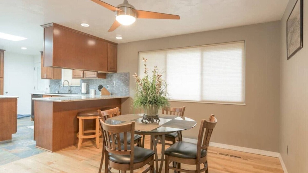 Southeast Bend House | 2BR | Hot Tub | Dog Friendly | Arcade Games