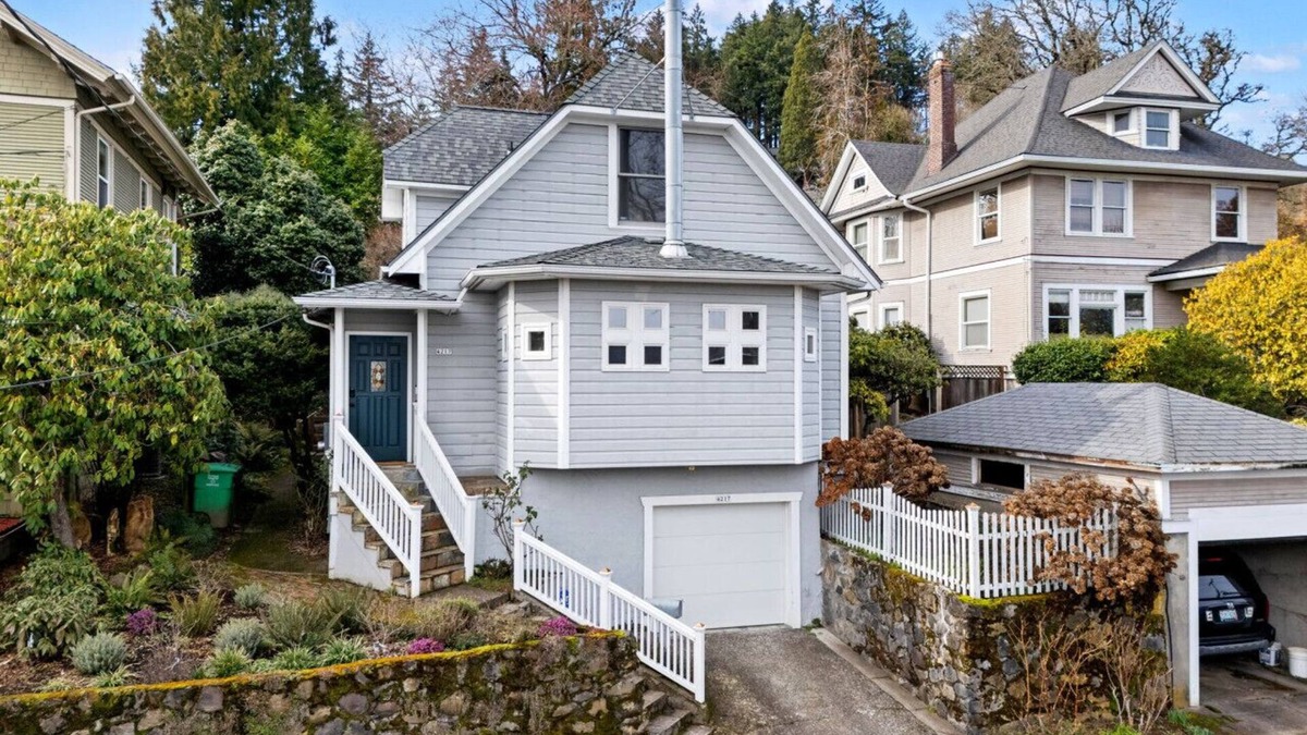 Corbett - Terwilliger - Lair Hill House | 2BR + loft with work space