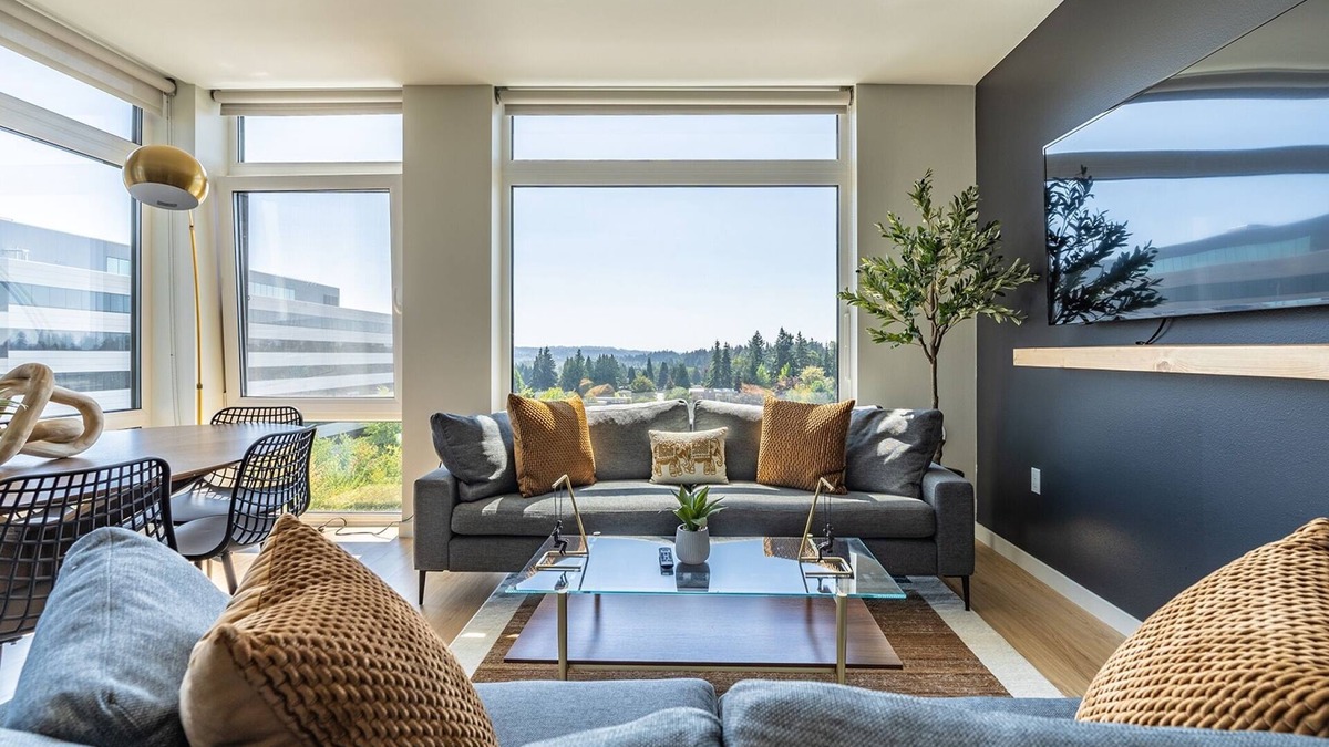 West Bellevue Apartment | 2BR | Lounge, Rooftop, Gym | Bellevue | Sophari C