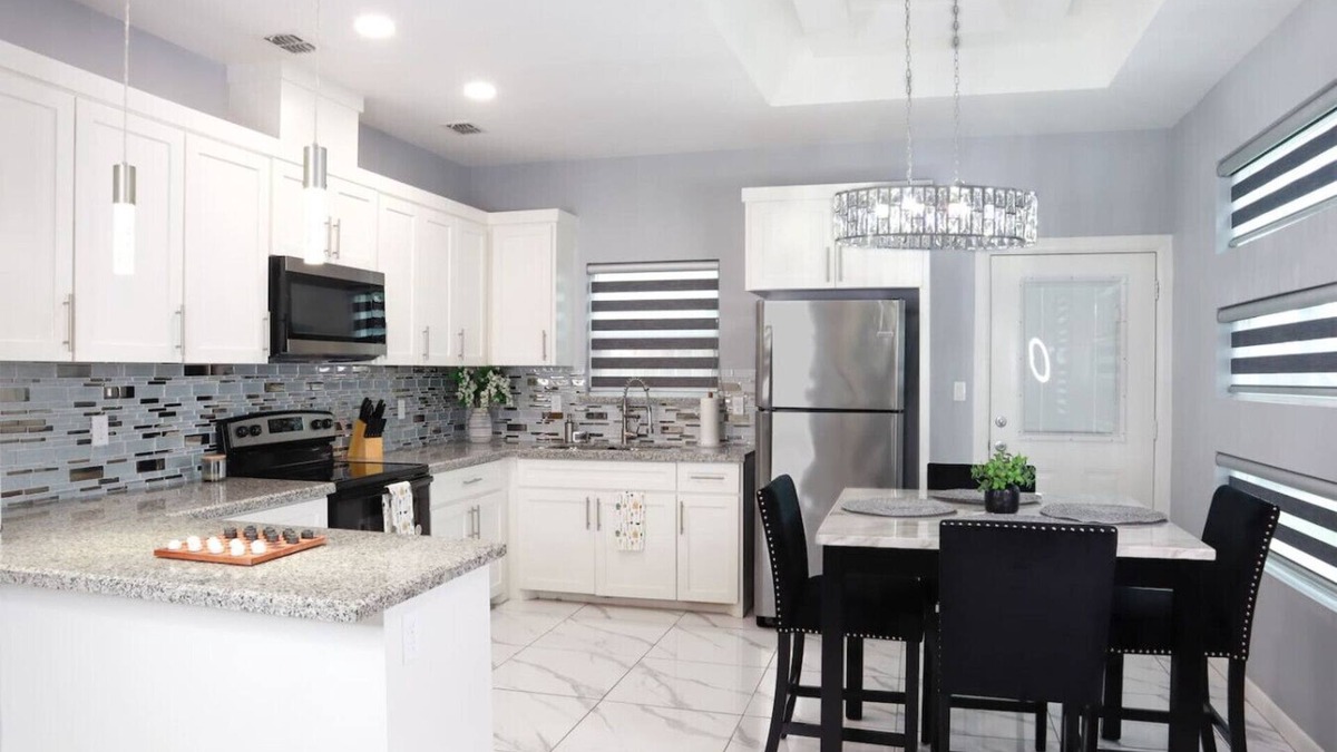 San Juan Apartment | 2BR Luxe Home Near Downtown Pharr