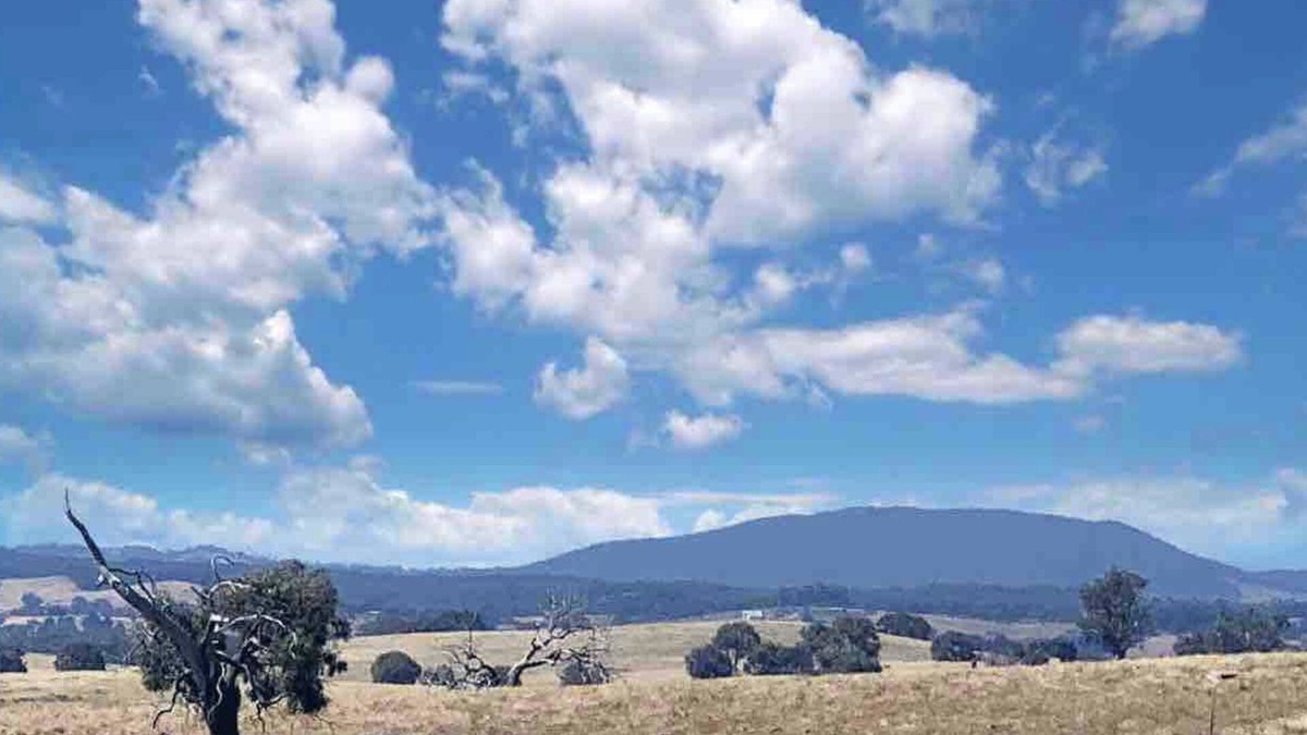 Mia Mia Villa | 2BR Mia Mia Vistas~Two Villas in Heathcote Wine Country~Spa, Fire Pit & Views