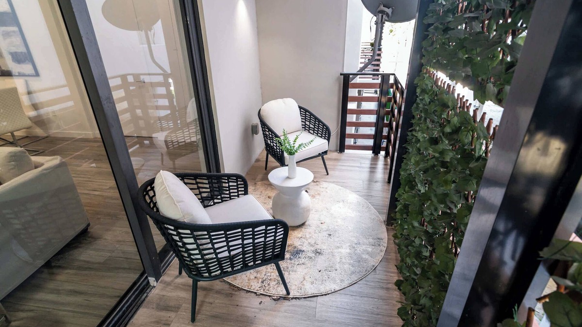 Coconut Grove Condo | 2BR Miami Condo - Near Marina & Attractions