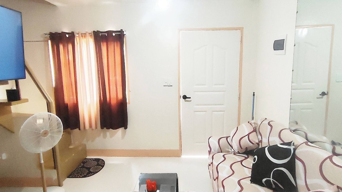 Pagadian House | 2BR with AC Townhouse near airport FREE WIFI