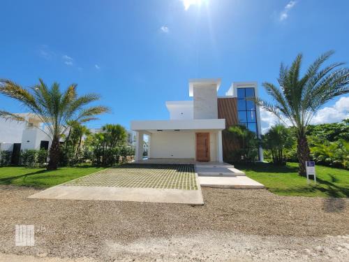 Playa Chiquita Villa | 2JA Management Group - SOV Properties