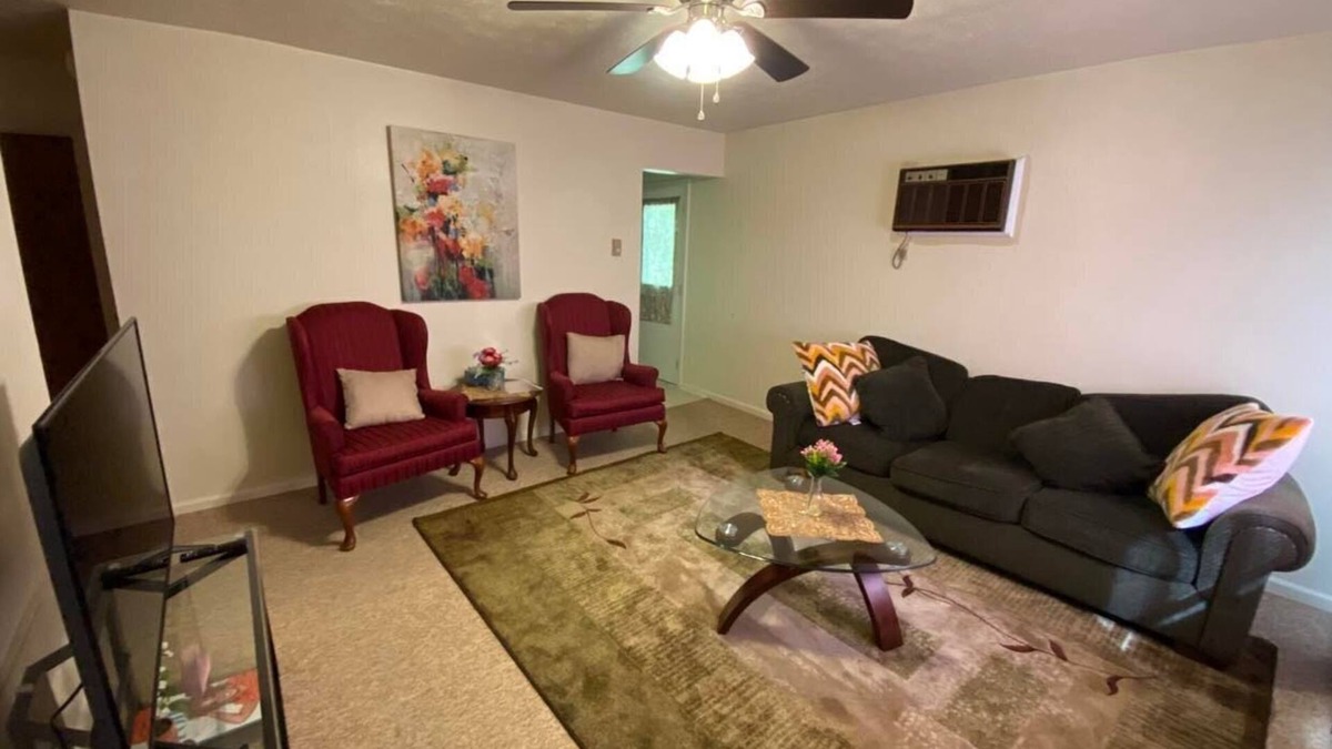 Oxford House | 2mins from Miami U, Cozy duplex home