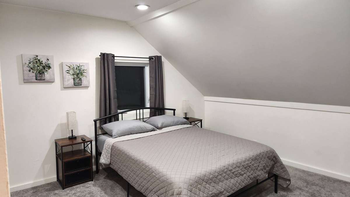 Johnson Apartment | 2nd Floor Apartment in Johnson
