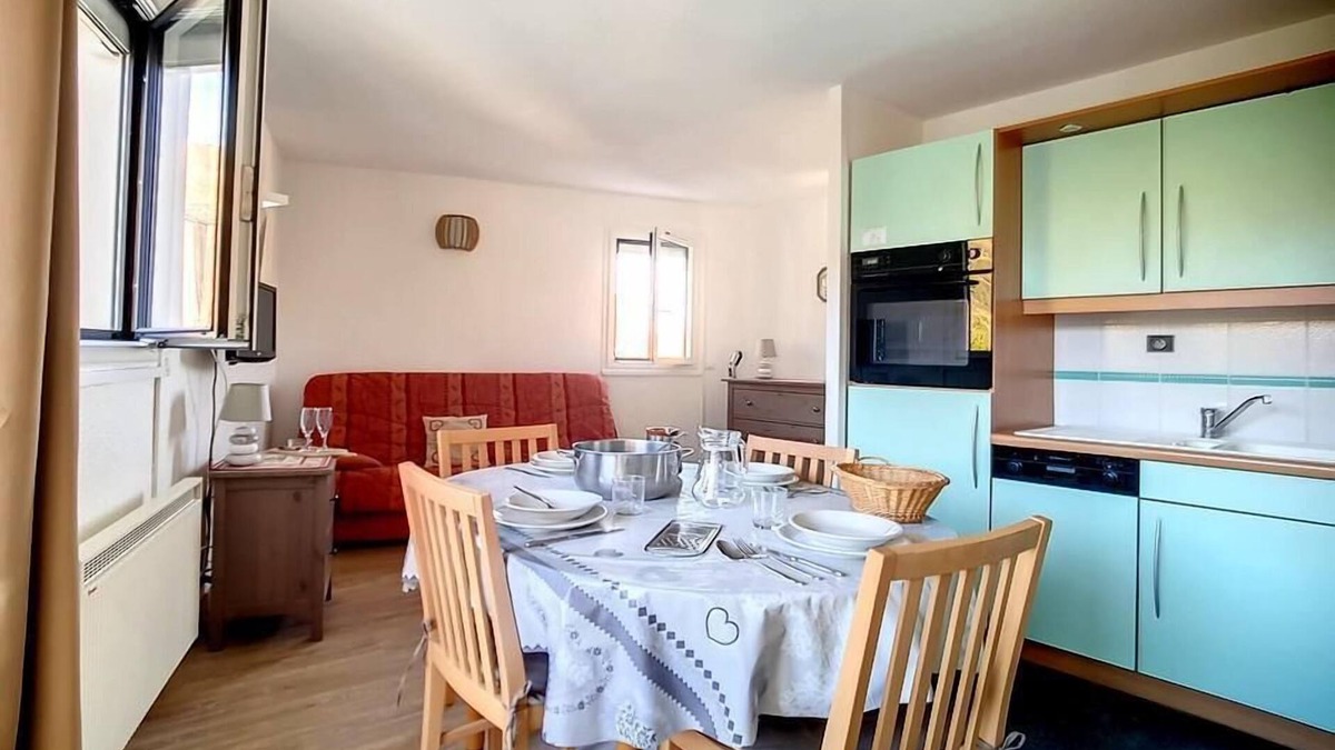 Reberty Apartment | 2nd floor, tv, ski locker, 32m², Les Menuires