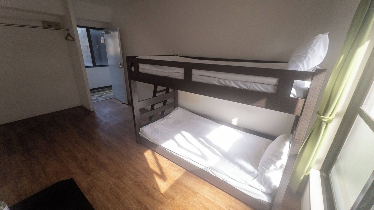 Midori Ward Apartment | 2ppl/34room/1h by train to DisneyLand/Free WiFi(STD2-15)