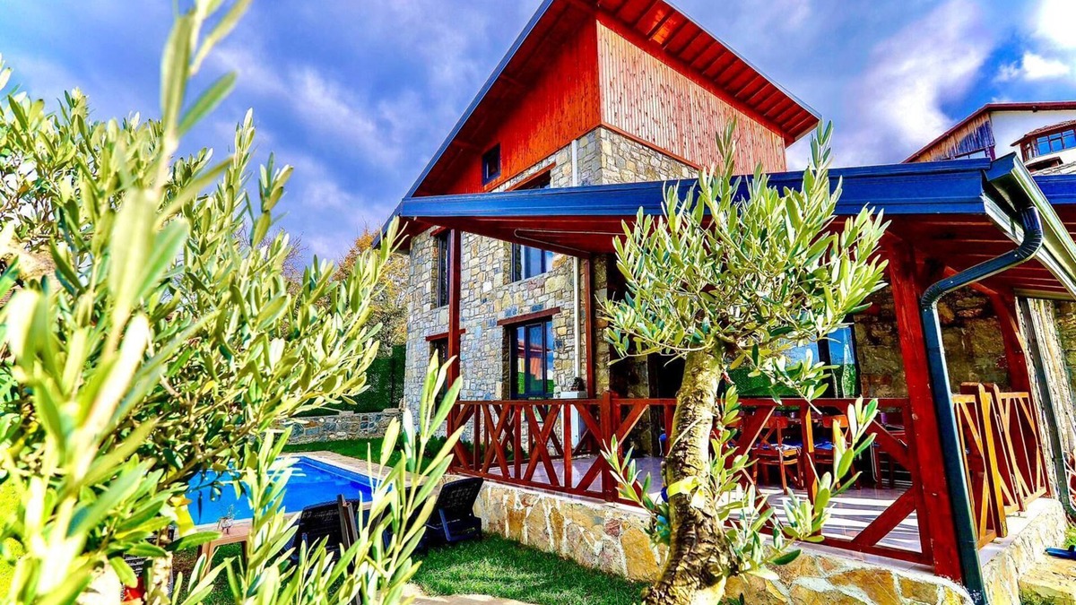 Sapanca Villa | 3+1 Private Pool-Heated Pool-Fireplace 6 Person Stone House in Sapanca Kuruçeşme
