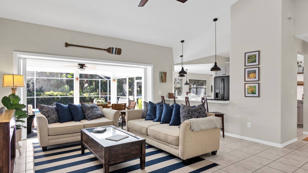 Indian River Shores House | 3/2 Beach House! Pool Hot Tub Bikes Sea Turtle Season & Rocket Launch View