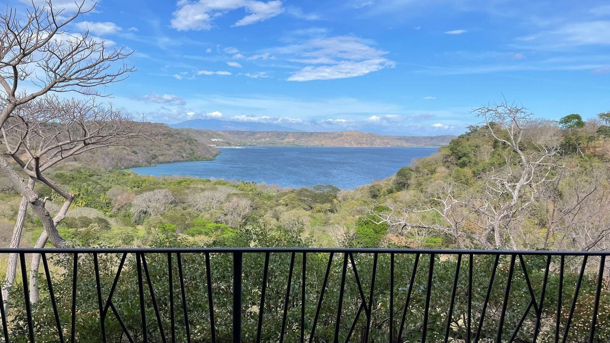Papagayo Peninsula Condo | 3.5 Million Dollar 3bd Condo Offering A Five Star Experience & Accommodations