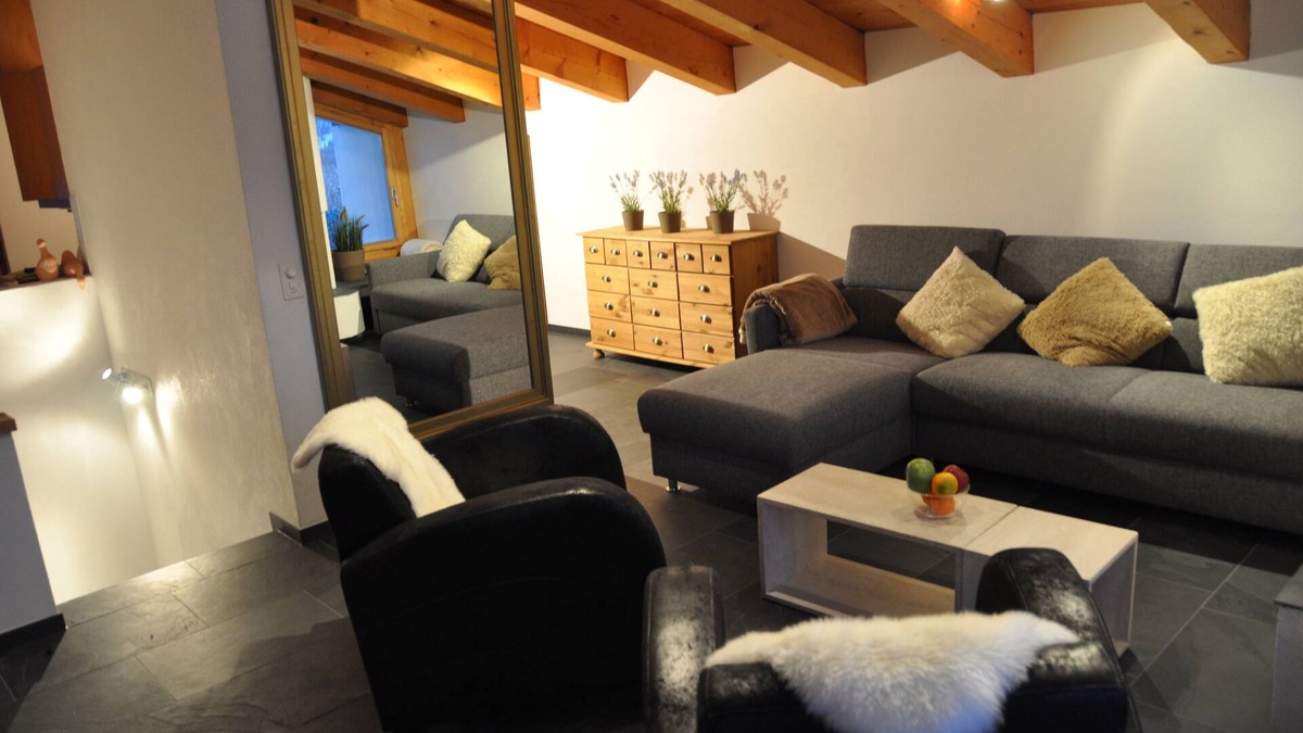 Flims Apartment | 3. 5 room apartment on the sunny slope of Flims