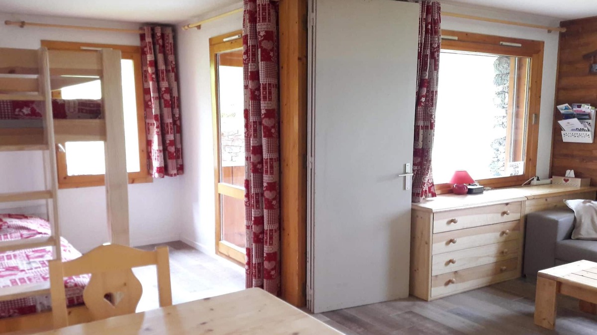 Les Avanchers-Valmorel Apartment | 3 * appt, 5 people in the heart of the resort, open to hikers out of season