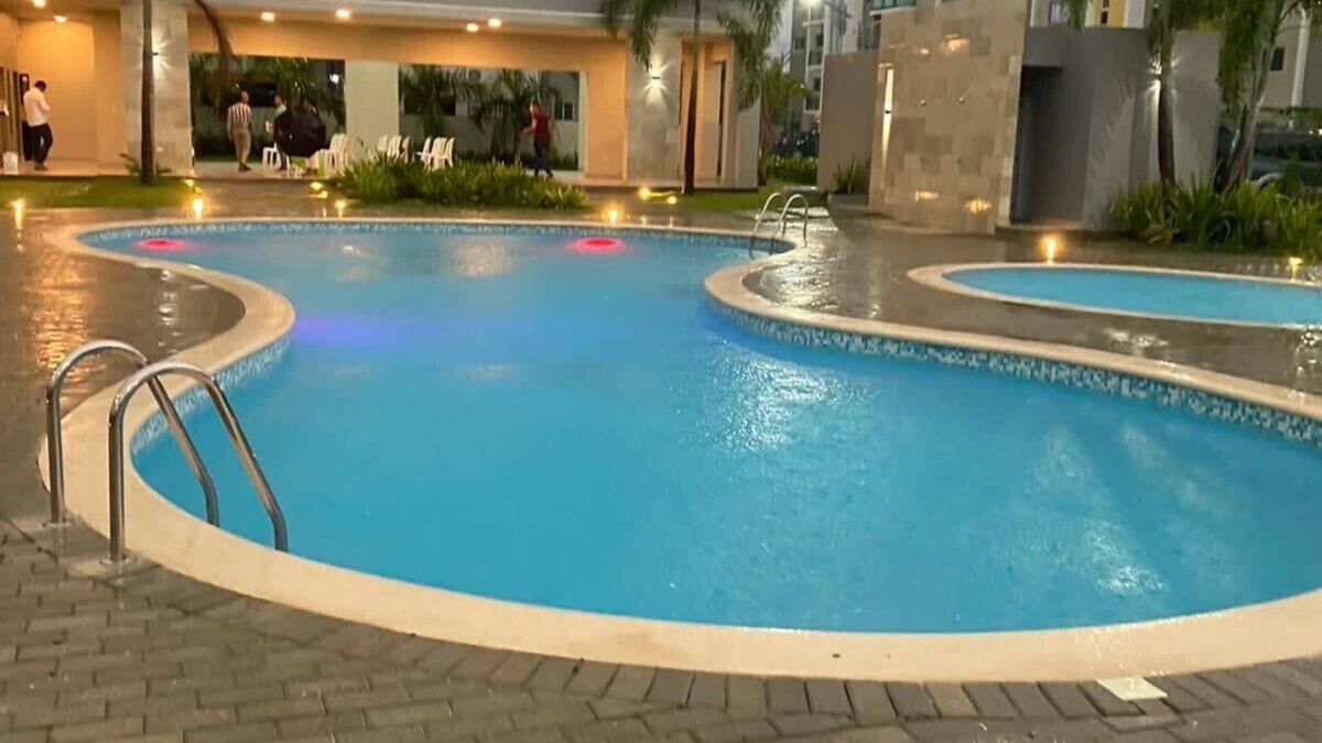 Llanos de Gurabo I Apartment | 3 bedroom apartment, Santiago, pool, playground, 3 Tv,