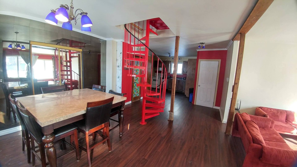 Notre-Dame-des-Laurentides House | 3 BD/9 BEDS/1.5B - PERFECT 4 FAMILIES