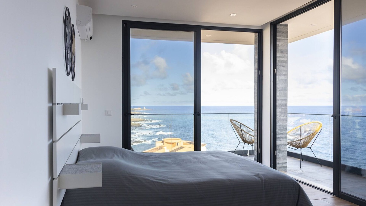Praia Apartment | 3 bdr aprt, stunning seaview, rooftop pool - LCGR