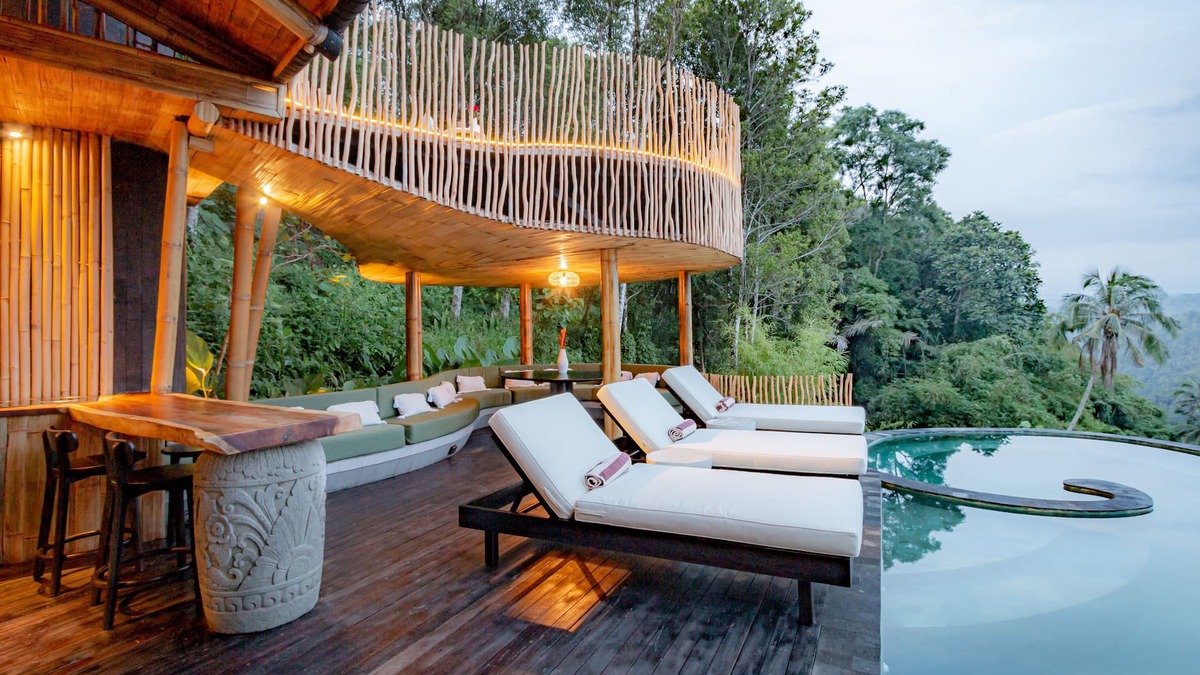 Klungkung Villa | 3 Bdr - The Dream Cliffside Bamboo Villa By Avana