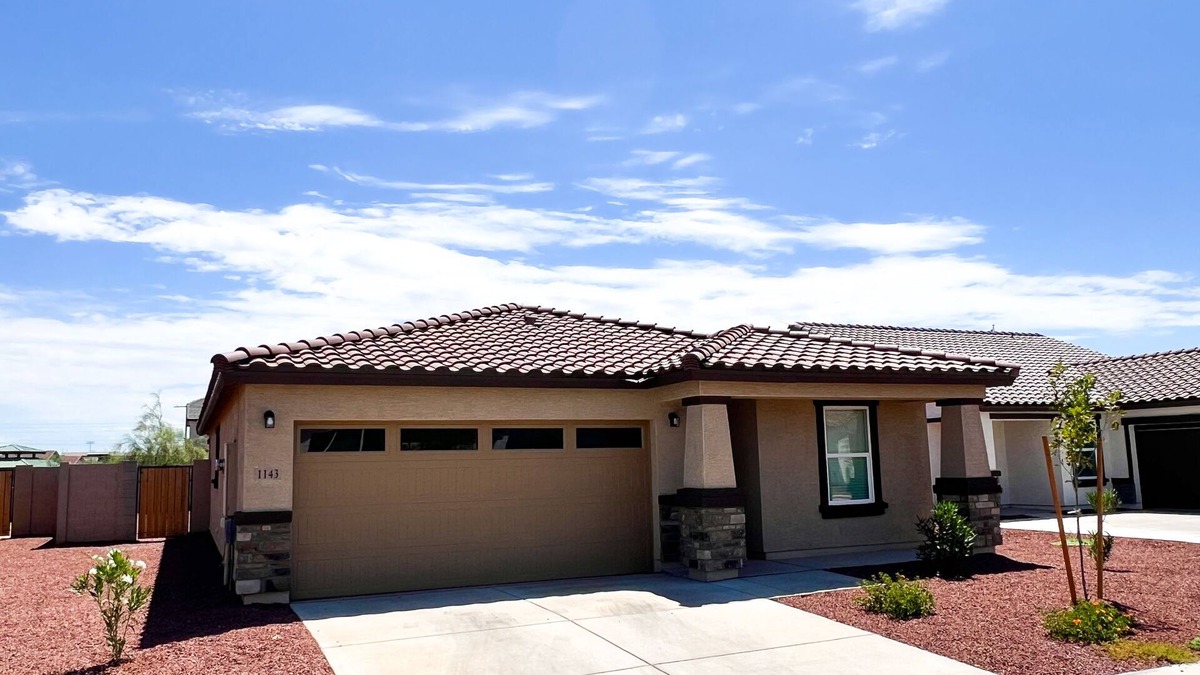 Casa Grande House | 3 bed 2 bath home with all essentials included plus pet friendly!