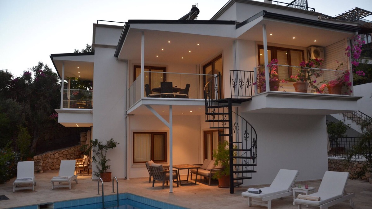 Kalkan Villa | 3 Bed/3 Bath Villa, Private Pool, Roof Top BBQ, 10 min walk to Old Town/Harbour