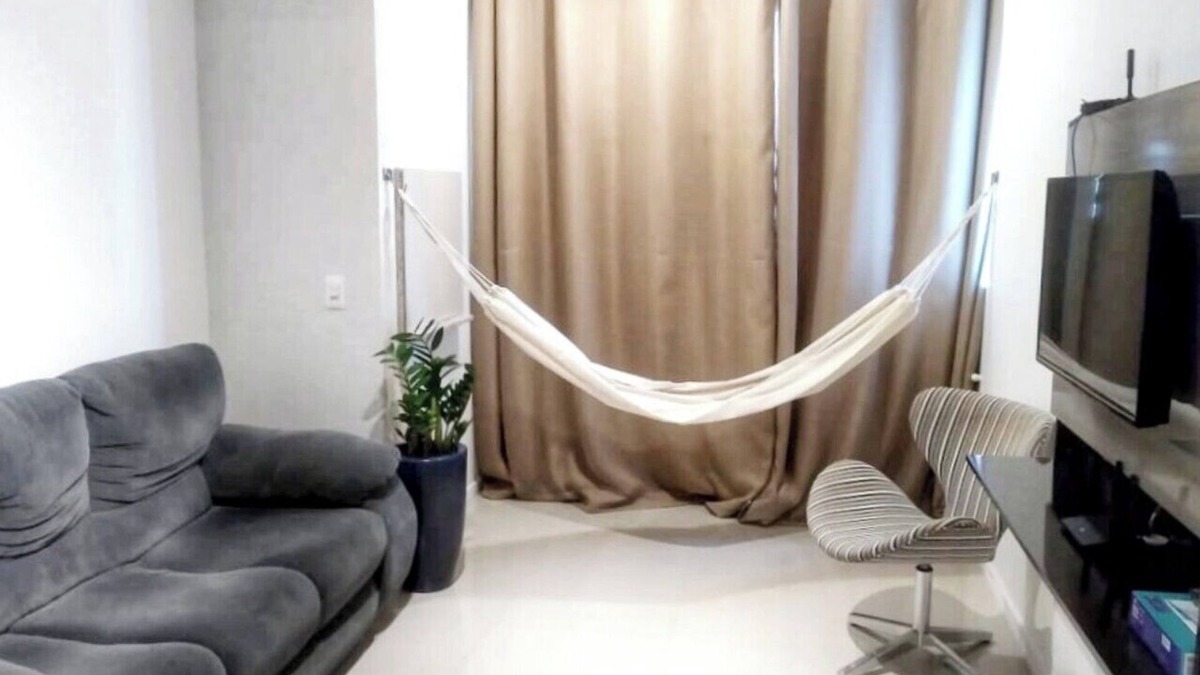 Nacoes Apartment | 3-bedroom apartment 600m from beach