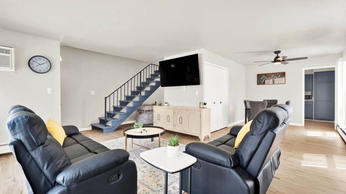 Sterling Heights Apartment | 3 bed Comfort at Sterling Heights