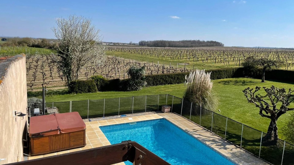Nantille House | 3 Bed Gite with private pool & garden in Nantille