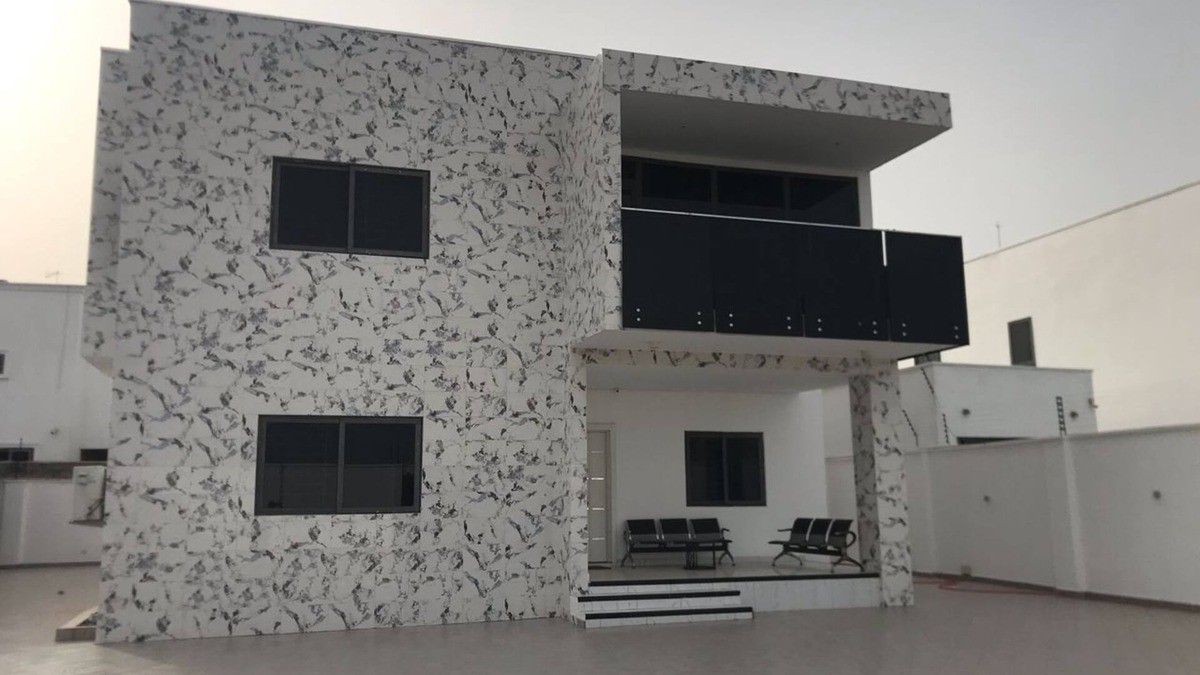 Accra House | 3 Bed House Banner Vacation Home and Swiming Pool