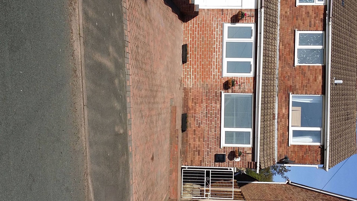 Hednesford House | 3 Bed house