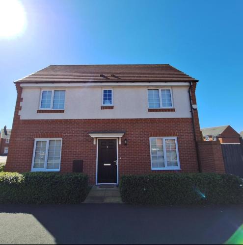 Shottery Apartment | 3 bed house Stratford-upon-Avon, River, Theatre and Restaurants