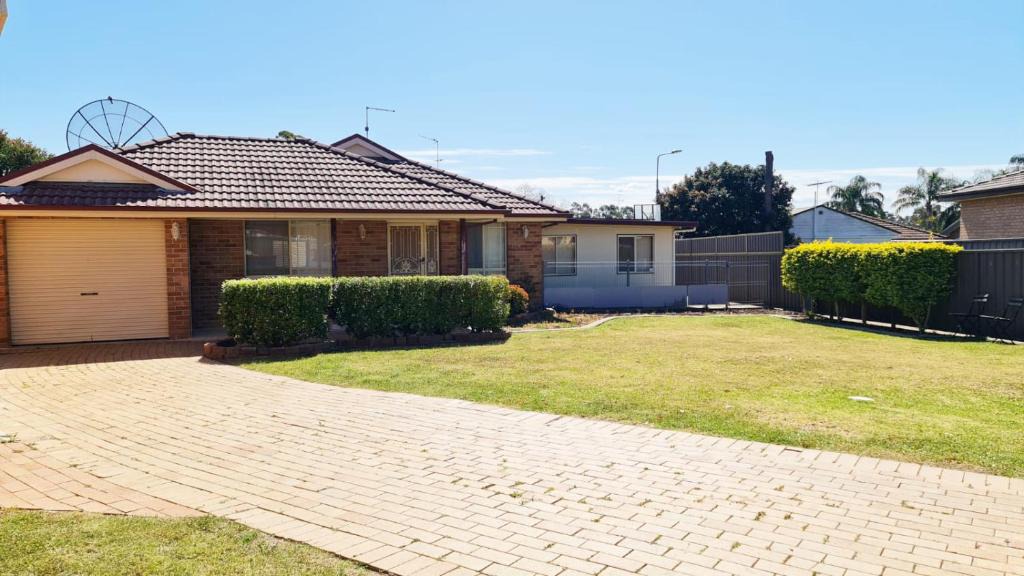 Dean Park House | 3 Bed Room, Luxury Home