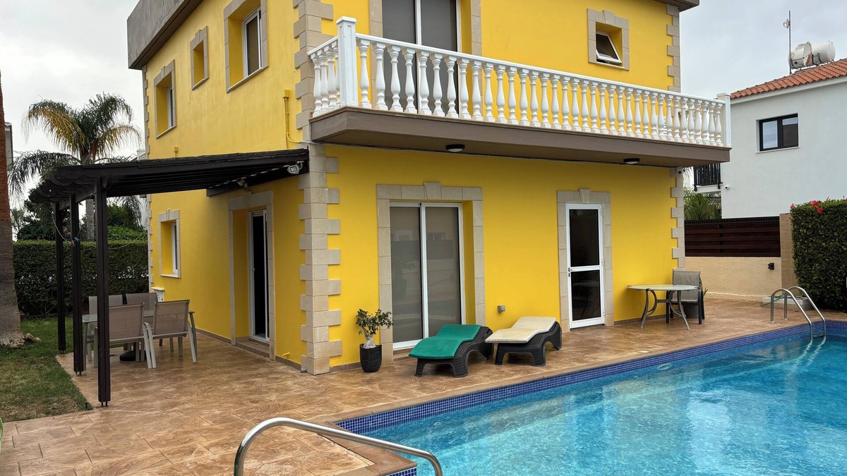 Ayia Napa Villa | 3 Bed Villa Nr Nissi Beach & Sandy Bay. Private Pool, Sea Views, FREE WiFi/UK TV