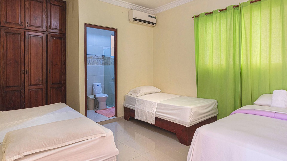 Corales del Sur Apartment | 3-Bed1 Bedroom Apartment Full Kitchen Balcony, Parking, Las Americas Airport