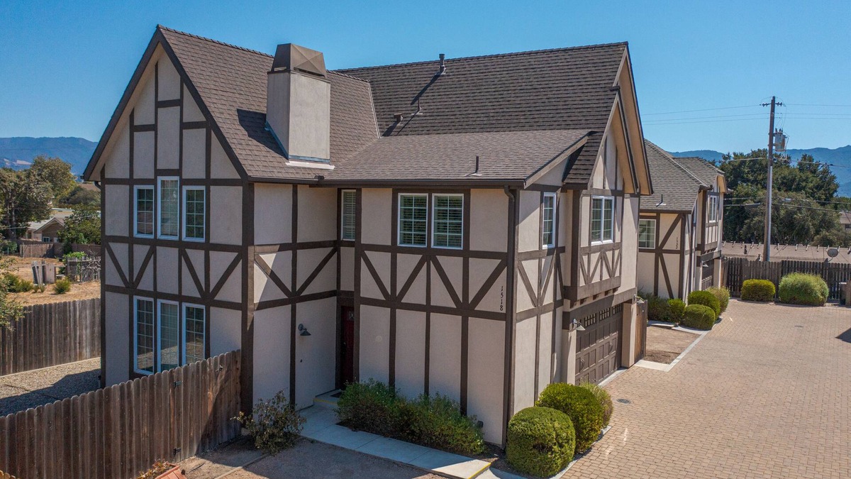 Solvang House | 3 bedroom 2.5 bath 2,200 SF within Solvang Danish Village