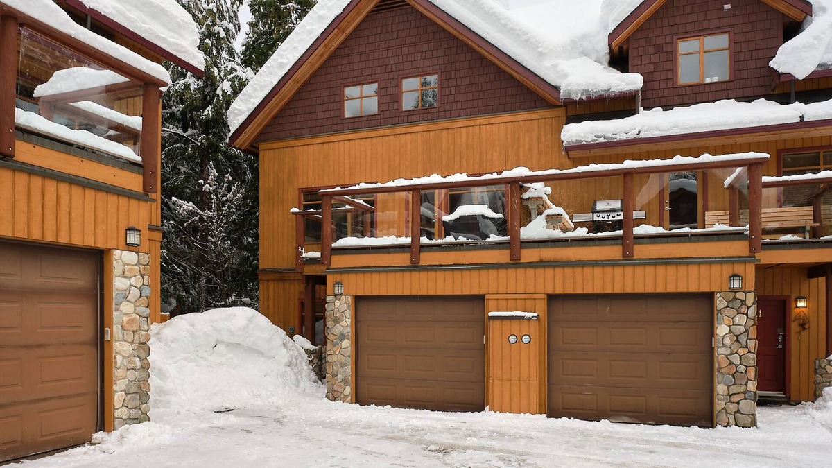 Rossland House | 3 Bedroom, 2.5 Bath Condo at Red Resort