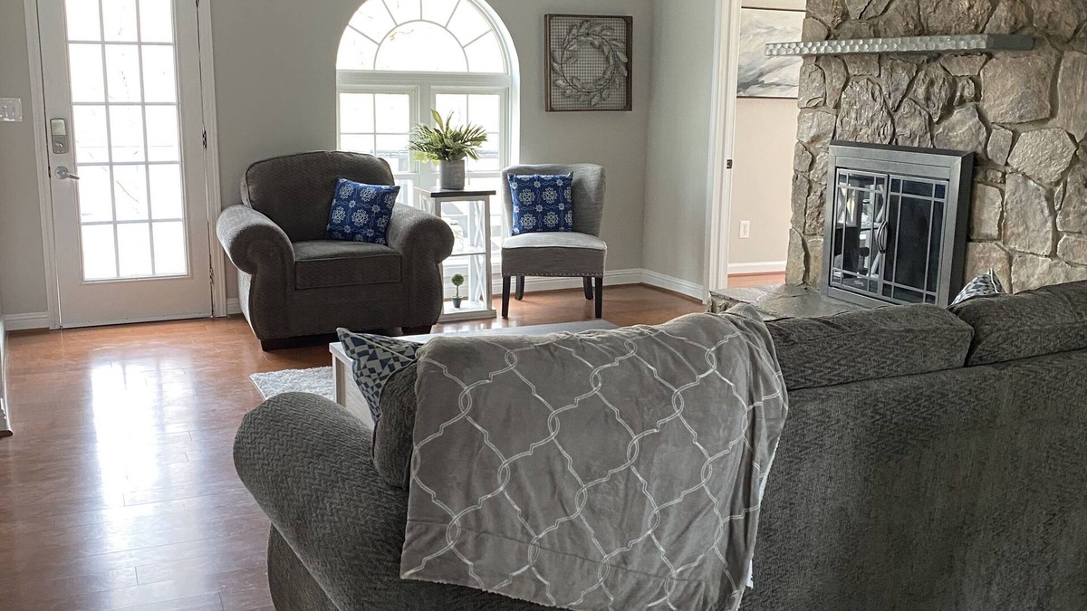 Oakwood House | 3 Bedroom 2 Bath House near Lake Lanier - Gainesville/Oakwood