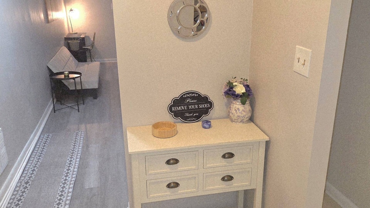 Montpelier Condo | 3 Bedroom 2 Bathroom Cozy, Condo in Laurel, Maryland - Central Location