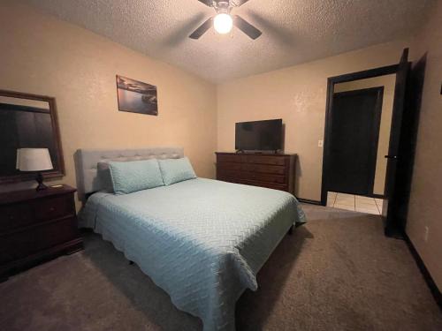 Weatherford House | 3 Bedroom, 3 Bathroom Home in Weatherford, OK