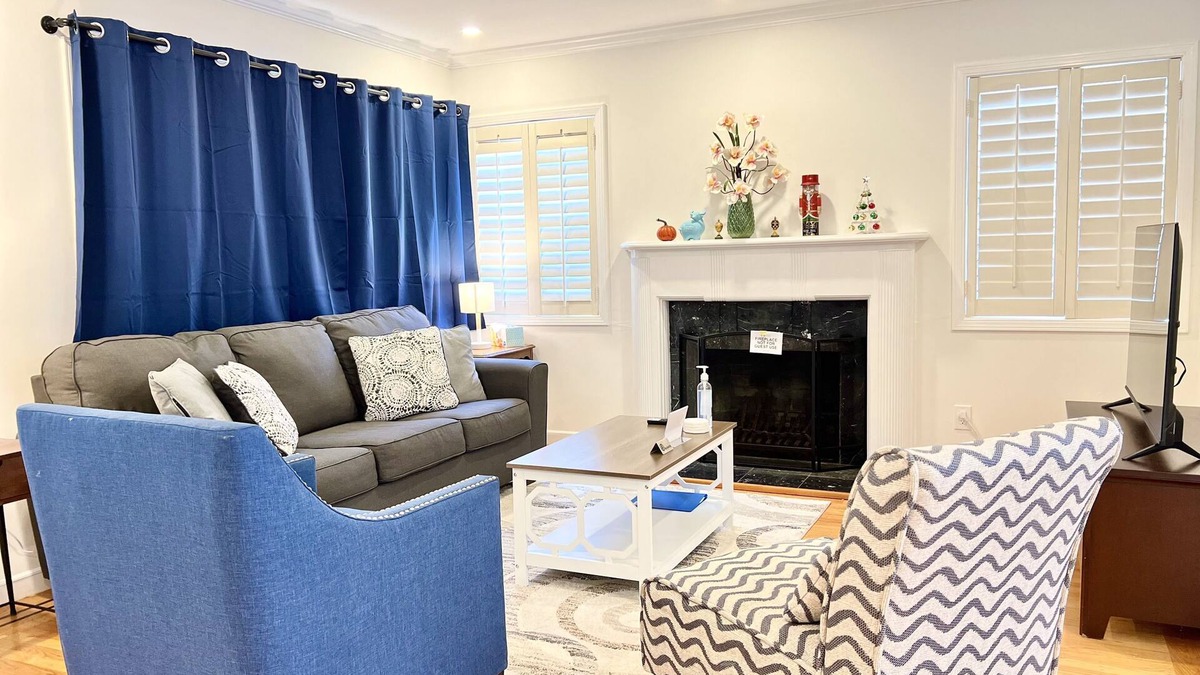 Millbrae House | 3 bedroom (6 people) residential home in lovely safe town near SFO/SF Bay Area