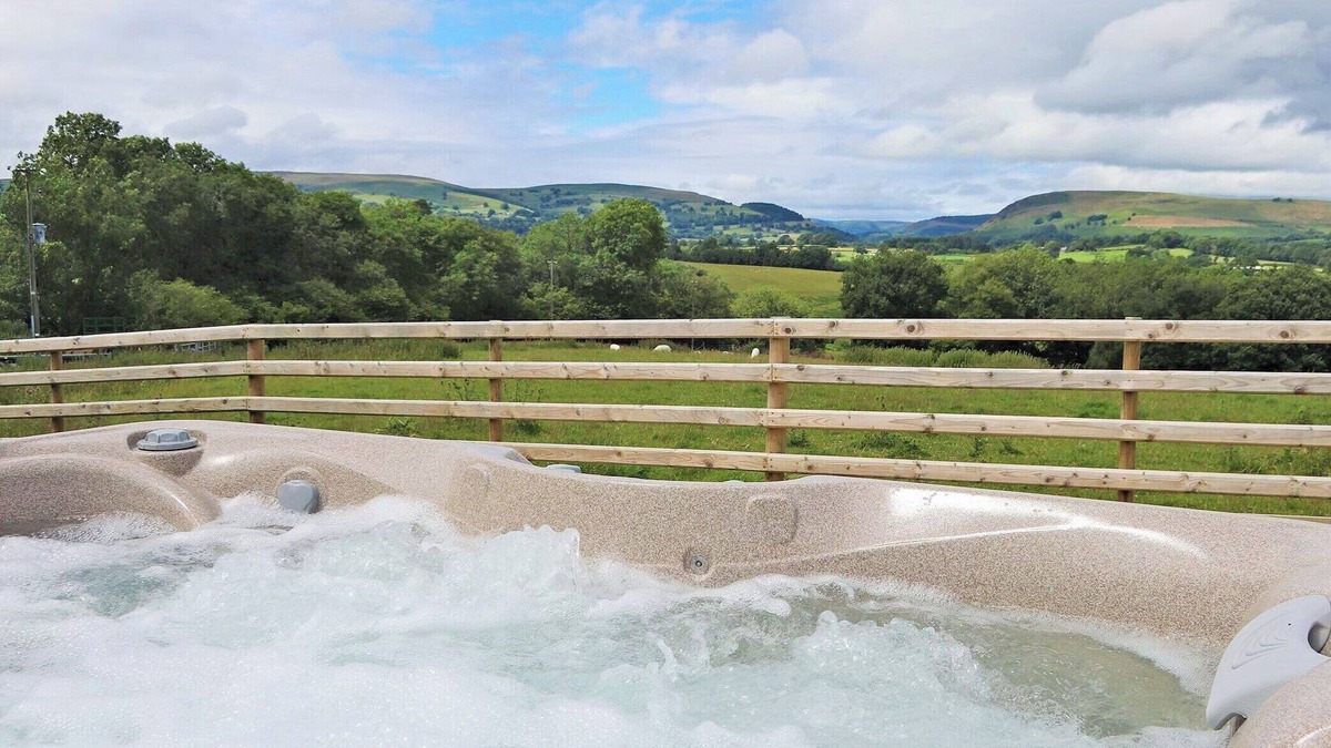 Disserth Cottage | 3 bedroom accommodation in Howey, near Llandrindod Wells