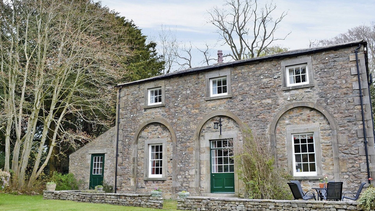 Fourstones Near Bentham Cottage | 3 bedroom accommodation in Nr. Kirkby Lonsdale